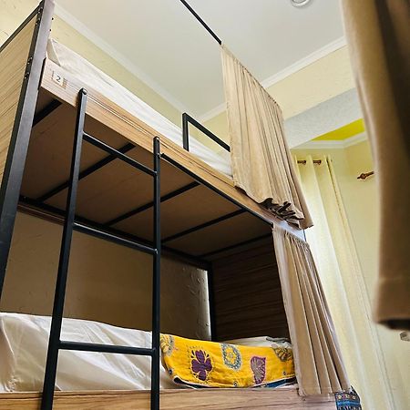 Sweet Home Hostel Bishkek Esterno foto