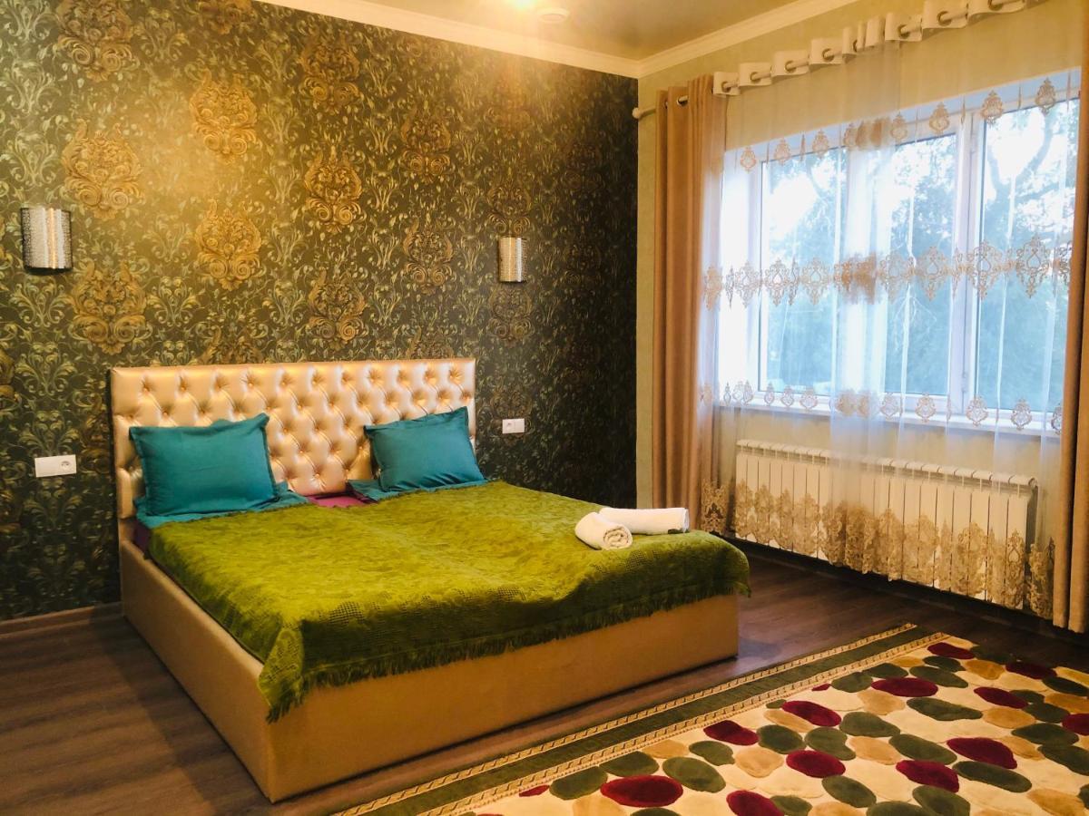 Sweet Home Hostel Bishkek Esterno foto