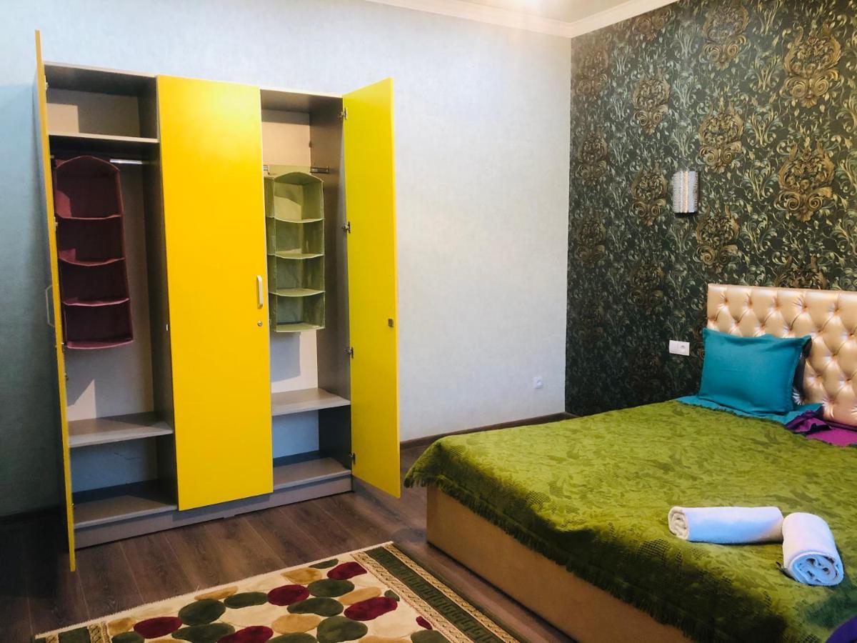 Sweet Home Hostel Bishkek Esterno foto