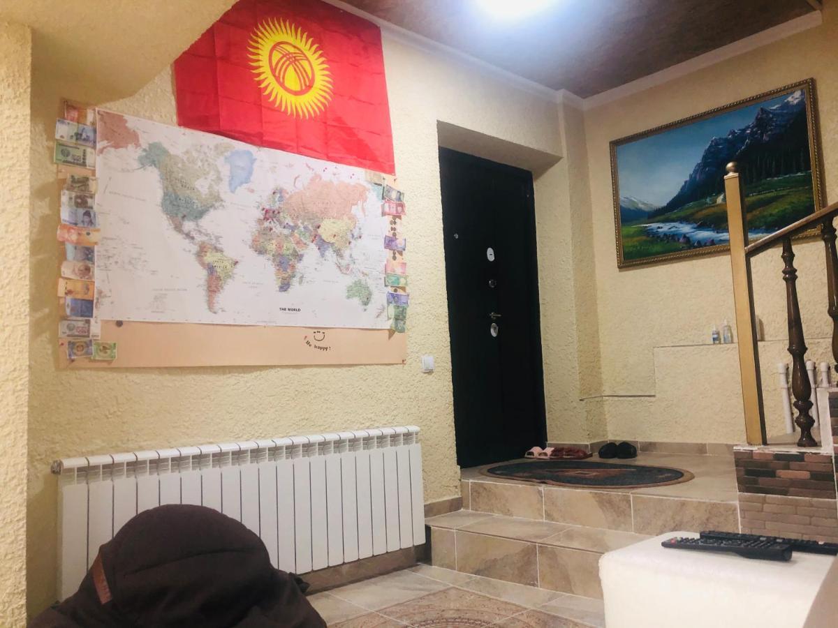 Sweet Home Hostel Bishkek Esterno foto