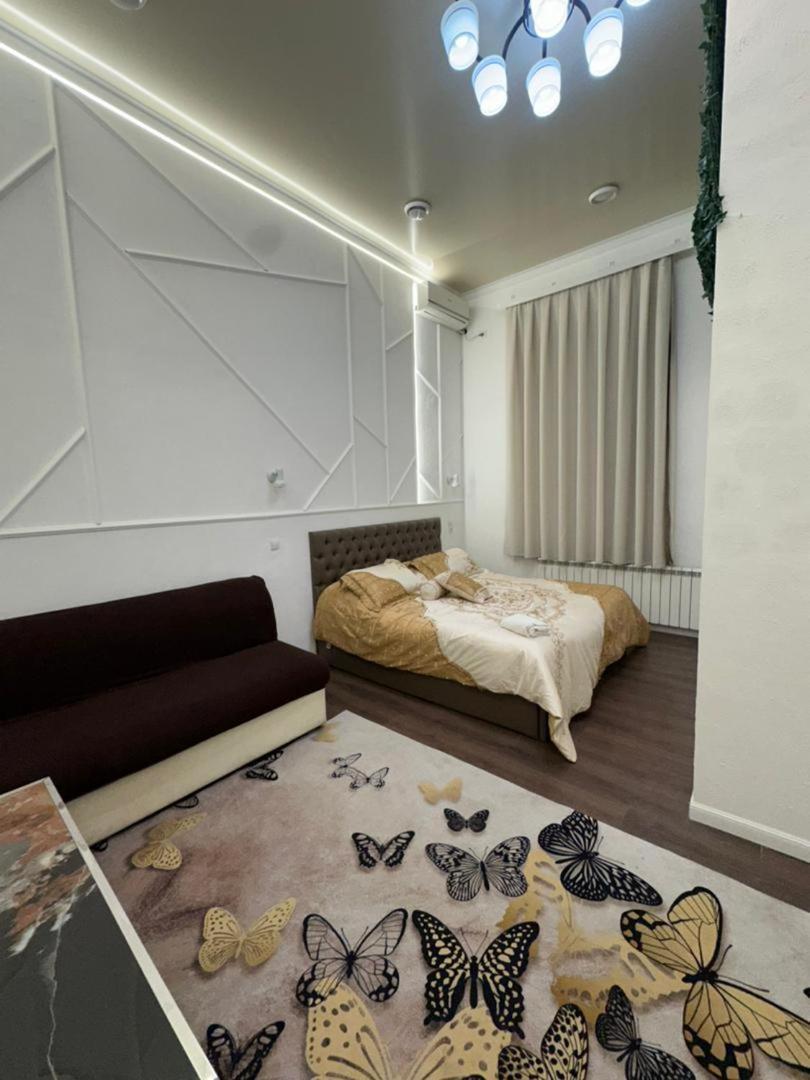 Sweet Home Hostel Bishkek Esterno foto